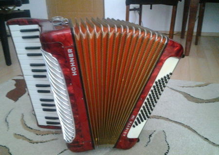 Acordeon Hohner Arietta im 72 basi