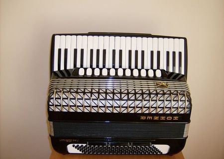 acordeon Hohner Atlantic IV N de luxe