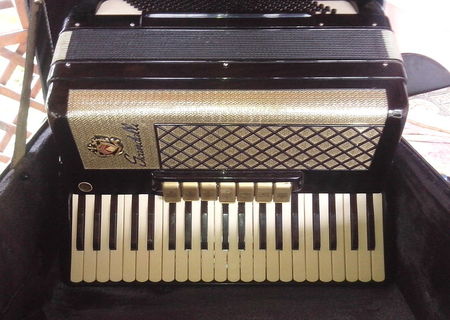 Acordeon Scandalli- 120 Basi