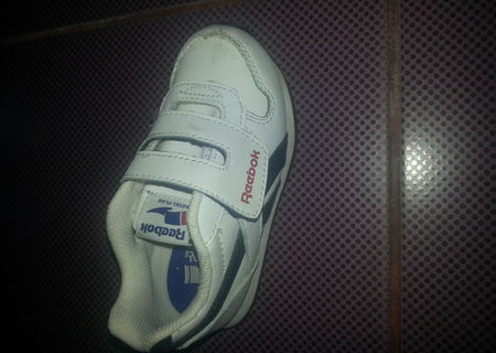 adidasi baieti reebok italia