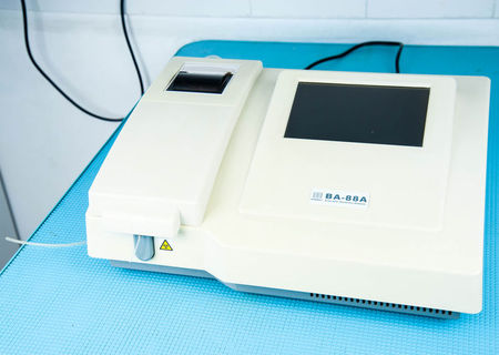 Analizor Minray BA-88A biochimie semiautomat