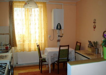 Ap. 2 camere, 51 mp, zona Mihai Viteazu