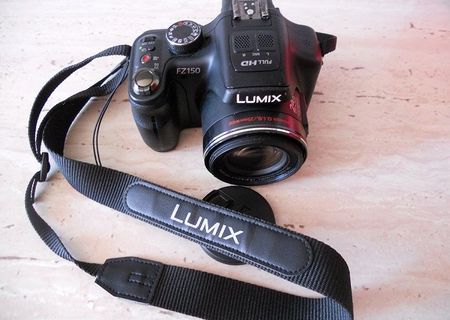 aparat foto Panasonic Lumix DMC-FZ150 + card 32 gb