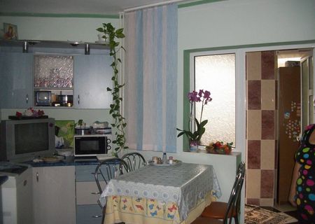 apartament 2 cam. in onesti