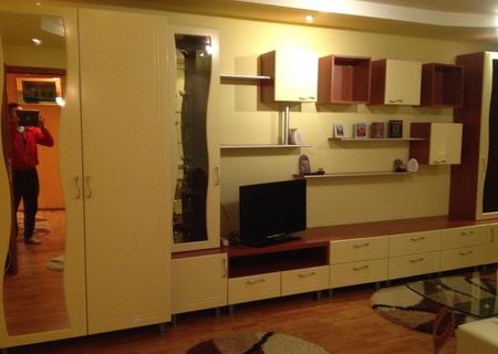 apartament 2 camere , decomandat