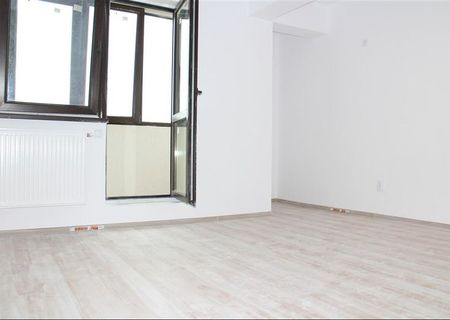 Apartament 2 camere decomandat, metrou