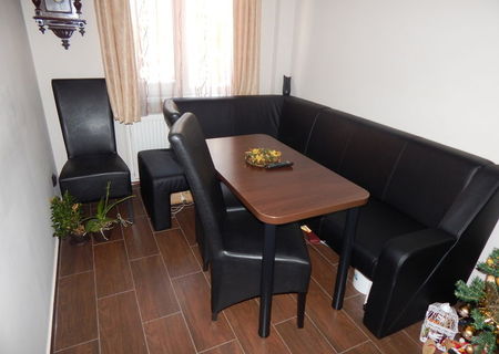 Apartament 3 camere, 50mp, Florilor