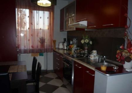 Apartament 3 camere, 56mp, Astra