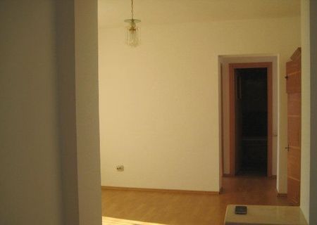 Apartament 3 camere,74mp, Bartolomeu