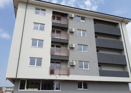 Apartament 3 camere decomandat, loc parcare, aer conditionat