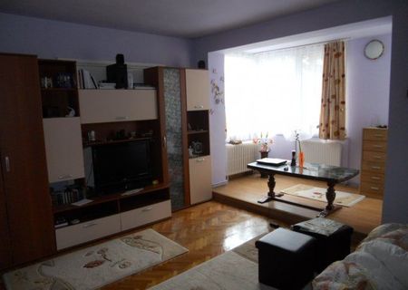 Apartament 3 camere Racadau