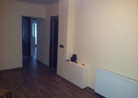 Apartament 4 camere, 150mp, Tractorul