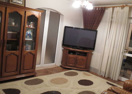 apartament 4 camere