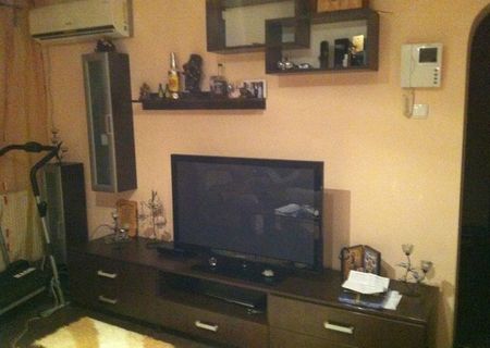 apartament cu 3 camere complet mobilat