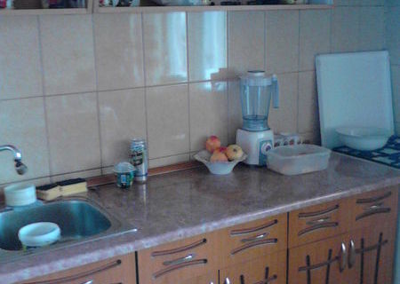 Apartament cu 4 camere