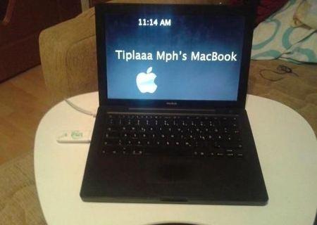 Apple MacBook Pro 13,3