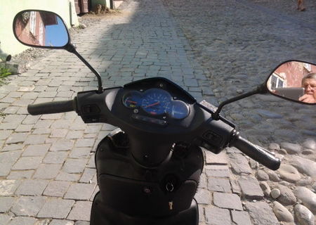 Aprilia SONIC 49cm  2009