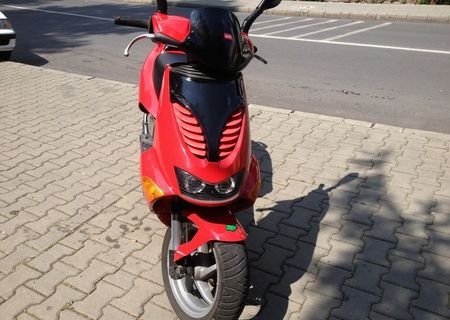 aprilia sr50