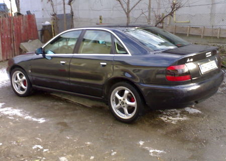 Audi A4 1.6 benzina