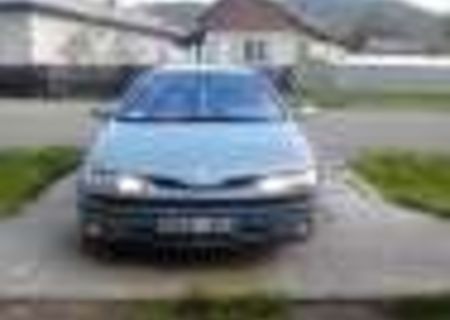 autoturism Laguna, Oferit de: Proprietar Marca: Renault Model: Laguna Combustibil: Benzina An de fabricatie: 2000 Rulaj: 12 345 km Caroserie: Break Capacitate motor: 1 600 cm3 Stare: Utilizat