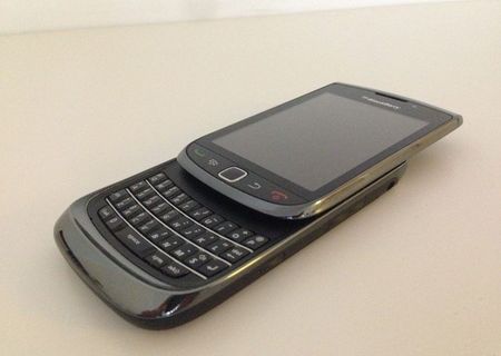 BLACKBERRY 9800 TORCH BLACK stare foarte buna , necodat