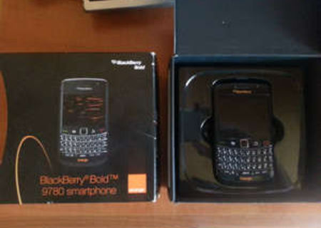 blackberry bold9780