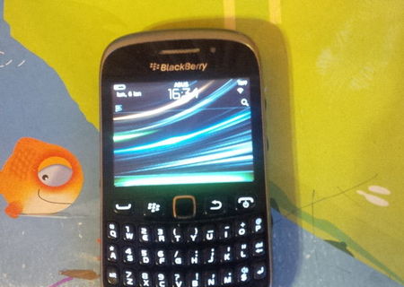 blackberry9320