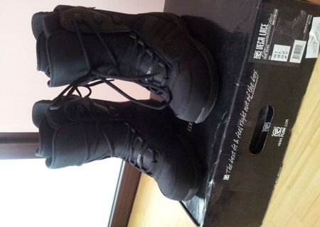 Boots / buti snowboard Flow Vega -marime 42 - noi !!!