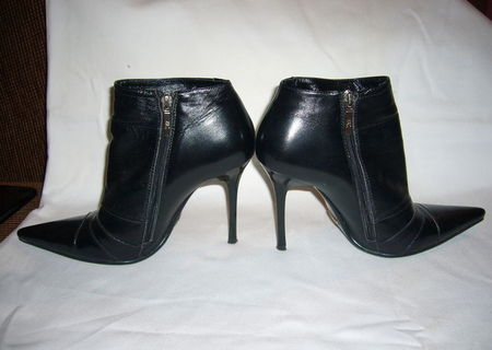 Botine negre piele