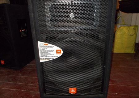 boxe jbl jrx 115