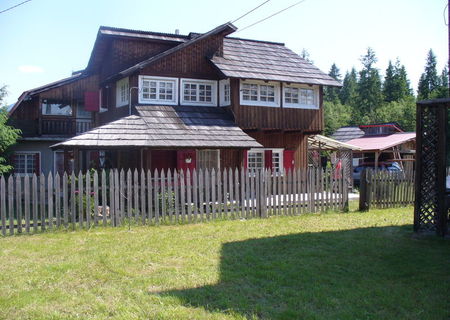 Casa de vacanta Poiana Negrii (12 km de Vatra Dornei)