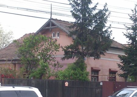 Casa de vanzare