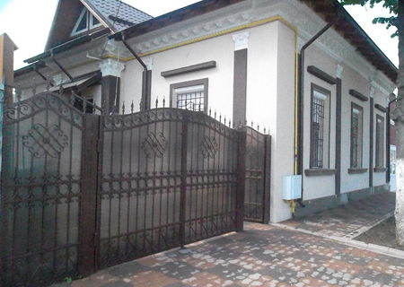 casa de vanzare