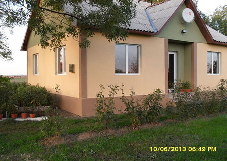 Casa In Maureni ResiÅ£a Publiro Com