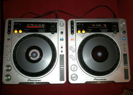 CD Playere Pioneer CDJ 800MK2