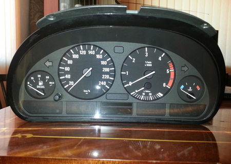 Ceas bord Bmw e39 seria 5 diesel automat(hidramat)