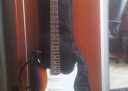 Chitara electrica Squier Bullet Stratocaster - Sunburst