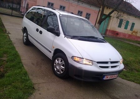 CHRYSLER GRAND VOYAGER