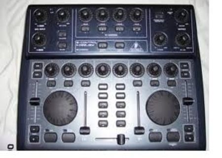 Consola Behringer Bcd 2000