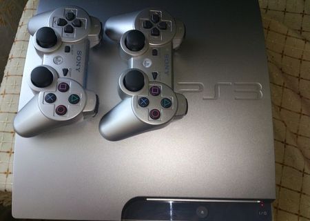 consola ps3 silver 320GB 2 wirless controller