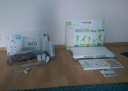 Consola Wii si Wii Fit board