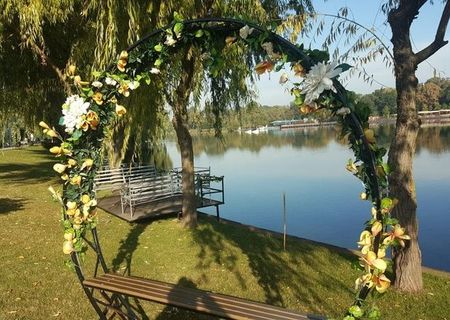 Corturi de închiriere. Aranjamente florale NewMariage.ro