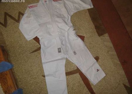 Costum karate/,judo