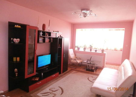 De vanzare apartament cu 2 camere