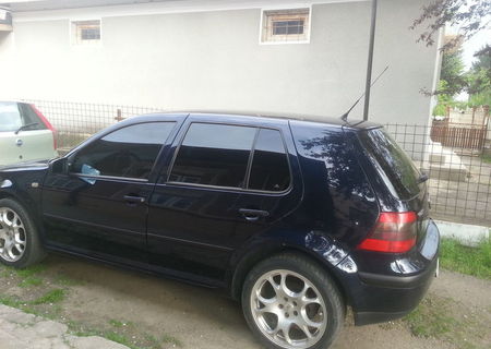 de vanzare golf 4