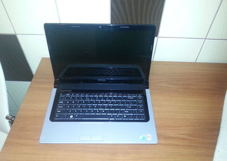 Dell Studio 1555