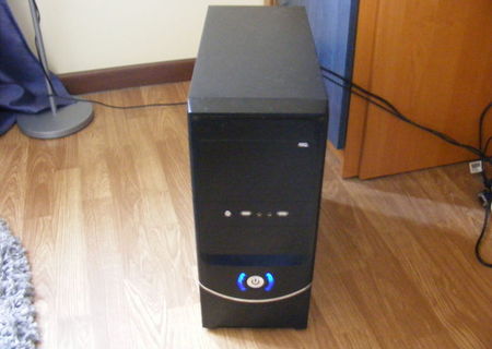 Desktop PC + ecran samsung de 32cm