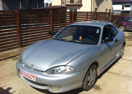 Dezmembram Hyundai coupe 1,6 benzina  1999