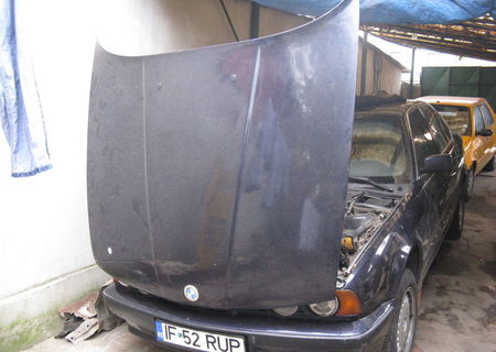 Dezmembrari bmw e34 520