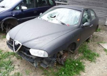 Dezmembrez ALFA ROMEO 156